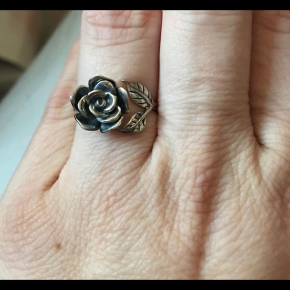 New 925 Sterling Silver Black Rose Ring - Picture 5 of 6
